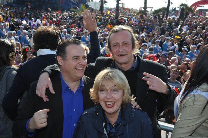 Ingrandisci la foto